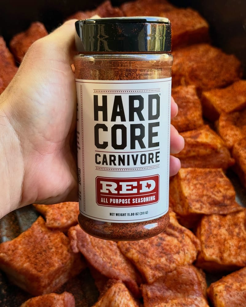 Trying out RED from @hardcorecarnivore on some pork belly burnt ends. Look at that color. Wow. I’ve been digging their…