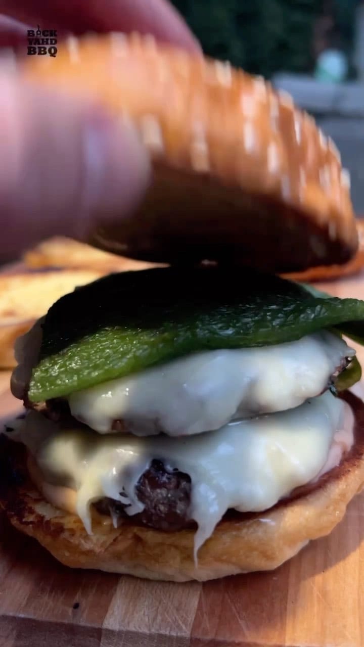 Wagyu Poblano Burger #bbq #burger