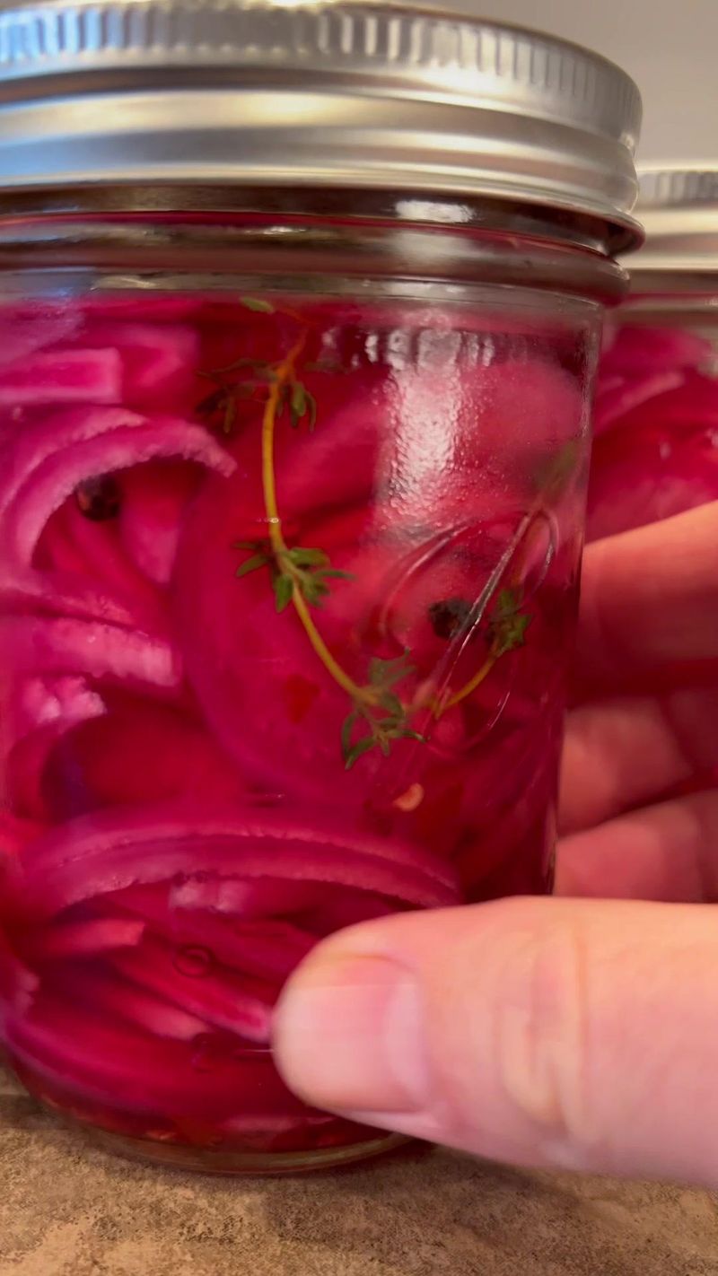 Pickled red onion recipe #howto #cooking #pickledredonion #bbq #learnontiktok #foodie #recipe #food #bbqtips