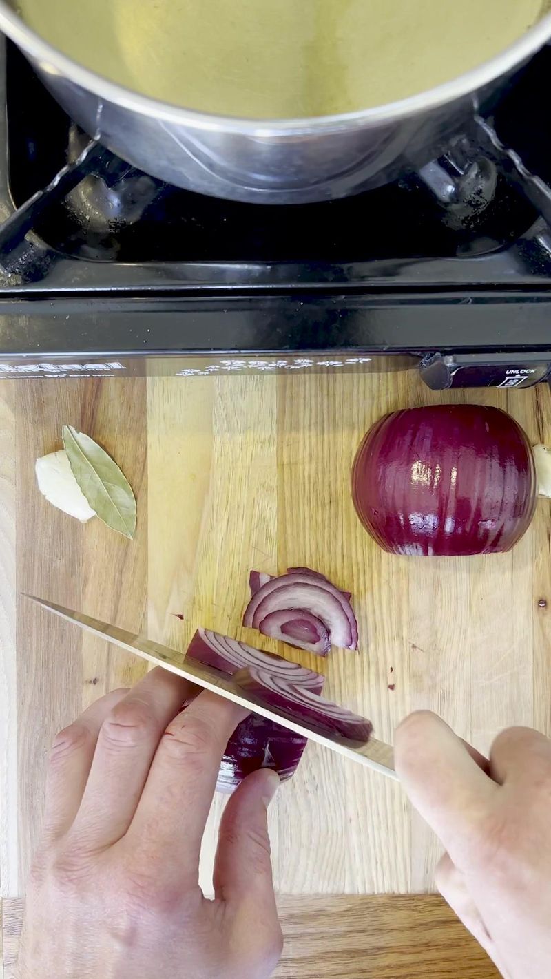 Easy pickled red onions. Now with US and metric measurements! #bbq #bbqtips #cooking #easyrecipe #learnontiktok #howto #food…