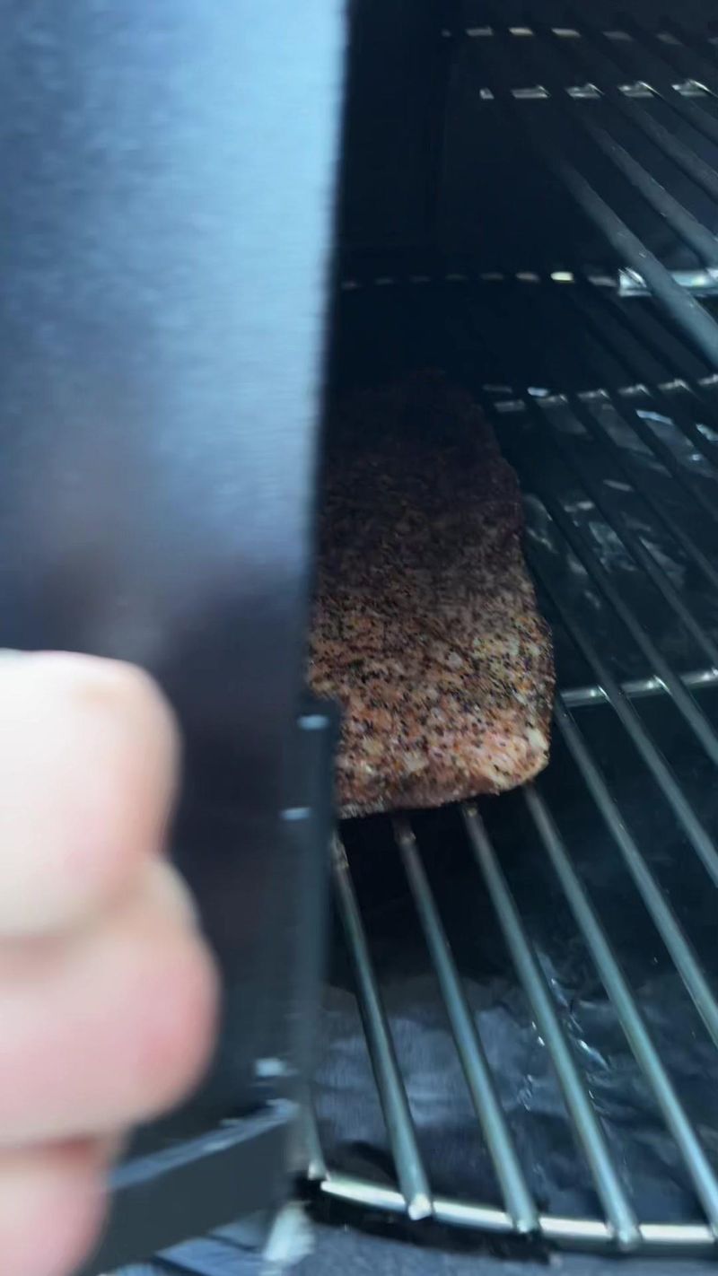 Getting this @PorterRoadButcher Pork Brisket in our new Grilla Grills Alpha. Music by @Sean Mann excellent guitar work on…