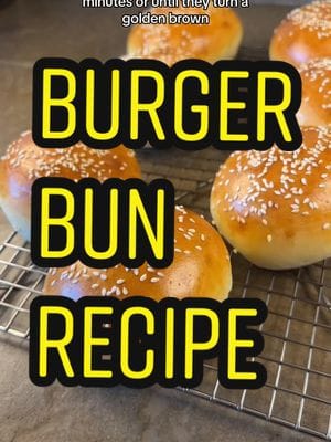 Simple Burger Bun Recipe. Full recipe on blog https://backyahdbbq.com/simple-burger-bun-recipe-in-1-hour/ Ingredients: 400g…