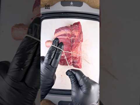 A butcher’s knot helps your meat stay together as it cooks. Learning how to tie a proper butcher’s knot is something every…