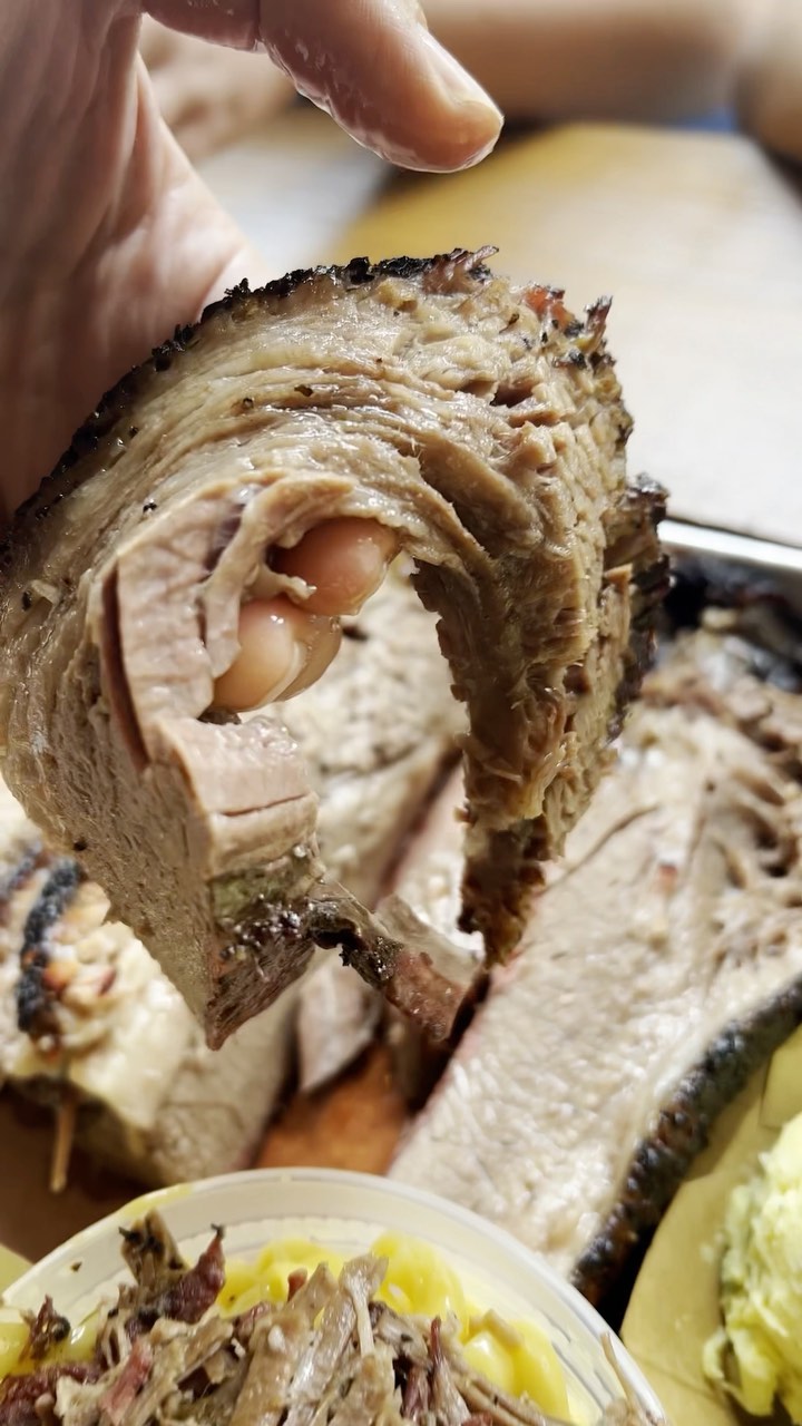 Pinkerton’s Brisket #bbq #texasbbq #sanantonio #smokedmeat #brisket #bbqtips #smokedbrisket #texas @pinkertonsbbq