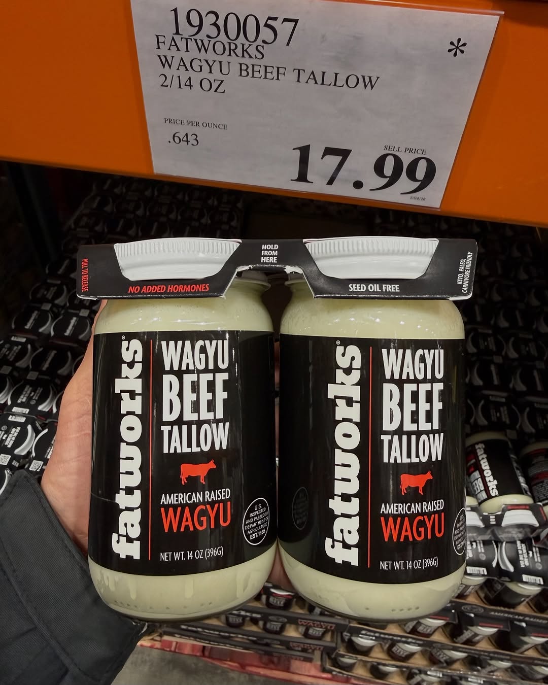 Buying tallow???… Make your own instead - comment “tallow” and I’ll send you my process for making it from brisket trim. It’s super easy and very little work while smoking a brisket. 

#brisket #tallow