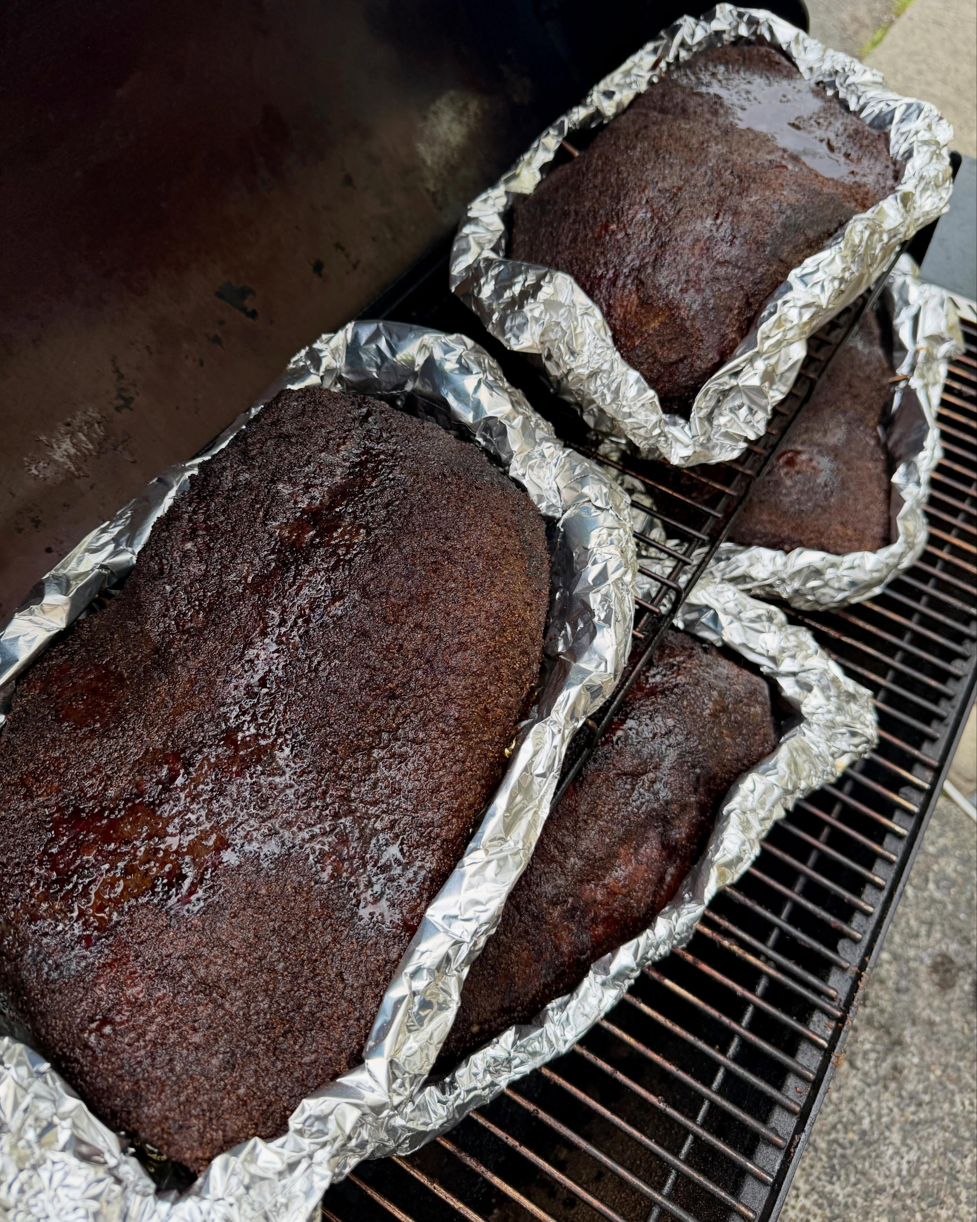 4 briskets. 4 butts. Belly tomorrow morning. What’s on your smoker? Share last photo of meat from your camera roll.
#bbq #brisket #pulledpork