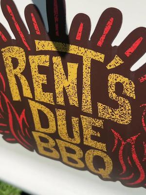 Rent’s Due BBQ @Rentsduebbq is smoking Texas style BBQ just outside of Seattle in North Bend, Washington. It was the closest thing to Texas BBQ that I’ve had in the Seattle area.  This was the first time I met the pitmaster, Harrison, but it felt like we've been friends for years. 

I wanted to try everything so I asked if he could throw together a sampler for me. It was all tasty, but if I was forced to choose, I’d go for a slice of the brisket point, pulled pork, and chicken.

Check out his calendar for special events and catch him Saturday’s 12-sold out in North Bend near the Safeway.

12600 412th Ave SE
North Bend, WA  98045